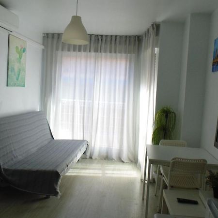 Apartamento En Centro A 150M Del Mar Apolo B 托雷维耶哈 外观 照片