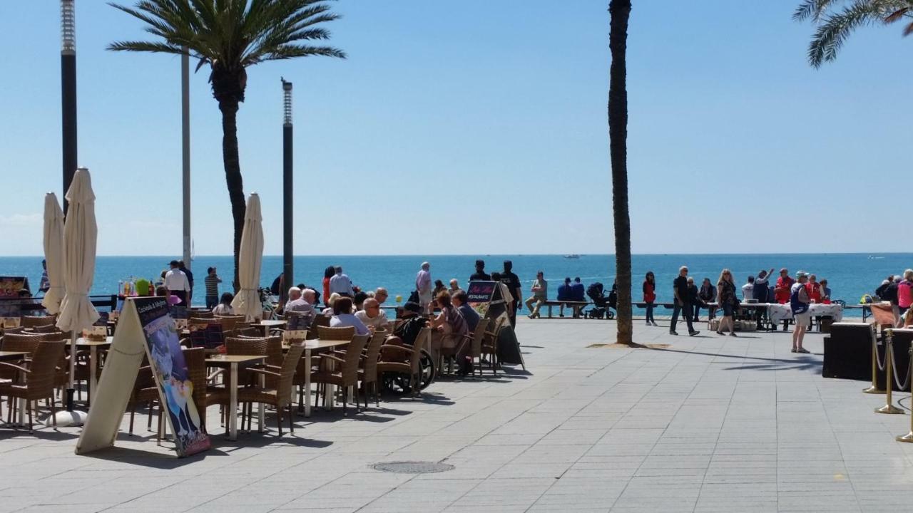 Apartamento En Centro A 150M Del Mar Apolo B 托雷维耶哈 外观 照片