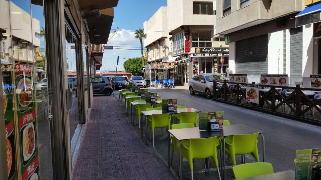 Apartamento En Centro A 150M Del Mar Apolo B 托雷维耶哈 外观 照片
